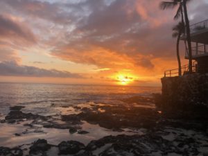 Kona sunset over the ocean